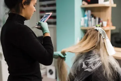 بهترین آرایشگر زن در جهان