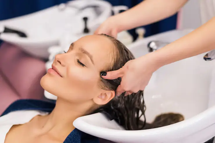 درآمد میلیونی آرایشگاه