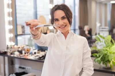 نمونه متن دعوتنامه افتتاحیه سالن زیبایی